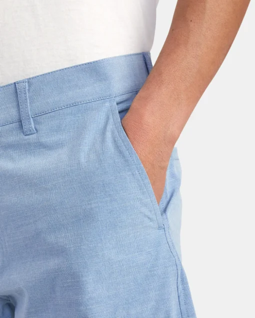 BALANCE HYBRID 20" SHORTS