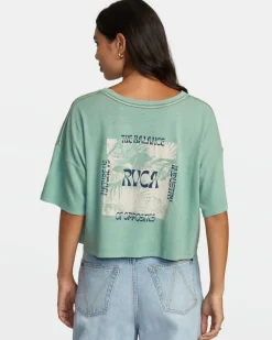 BOYFRIEND CROPPED TEE
