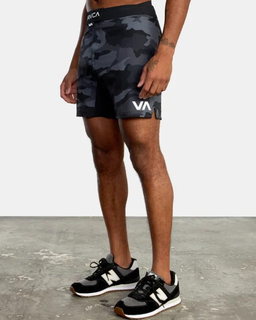 FIGHT 15" SCRAPPER SHORTS