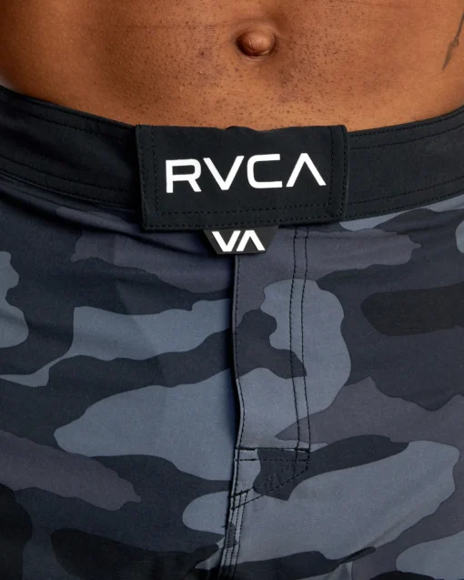 FIGHT 15" SCRAPPER SHORTS