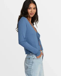 LOVE ME LONG SLEEVE TOP