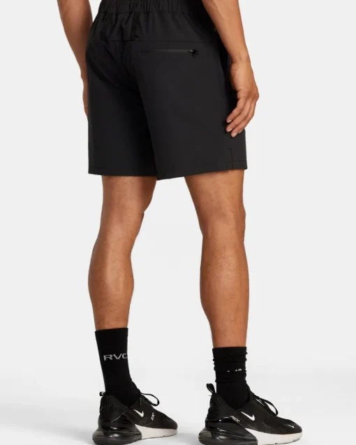 OUTSIDER 17" SHORTS