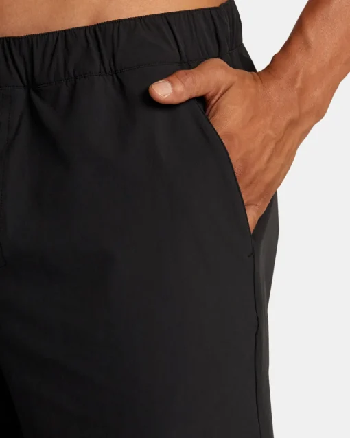 OUTSIDER 17" SHORTS