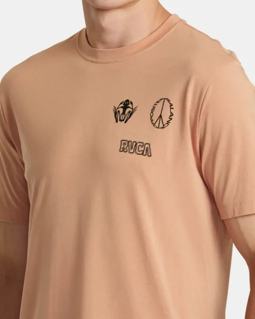 RELIC STACK TEE
