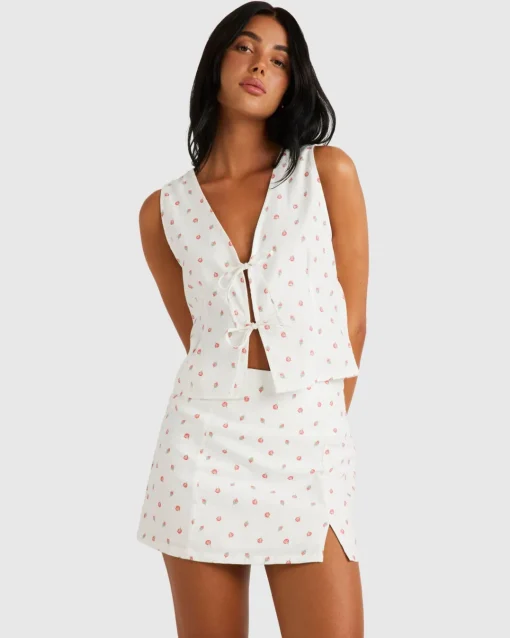 ROSE BUD TOP