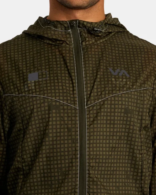 RVCA RUNNER LIGHTWEIGHT TRAINING JACKET