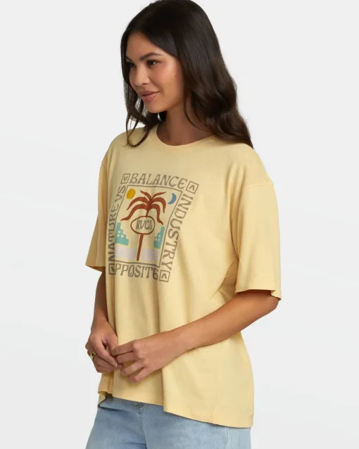 SECLUDED ISLAND TEE