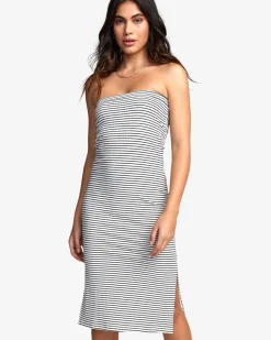 STEADY DRESS