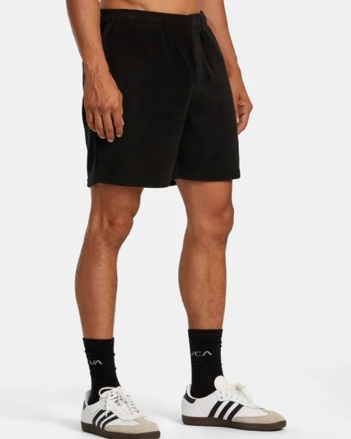 VA ESSENTIAL MICRO FLEECE SHORT 18"