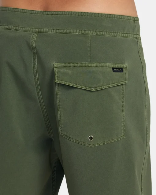VA PIGMENT 18" BOARDSHORTS
