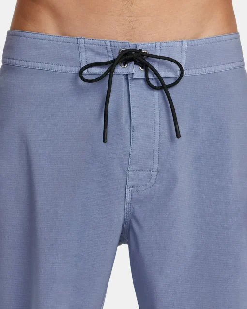 VA PIGMENT 18" BOARDSHORTS