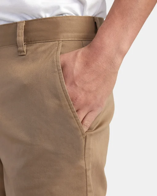 WEEKEND STRETCH 20" SHORTS