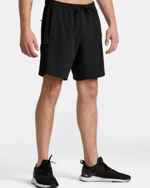 X OVER SHORT UTILITY SHORTS