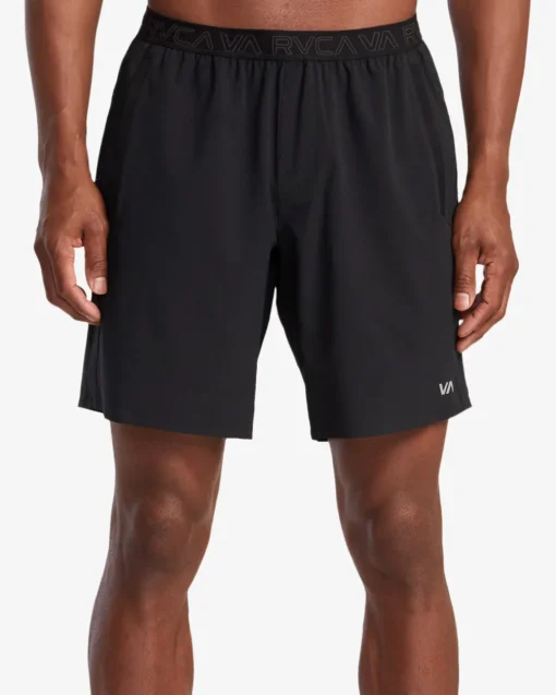 YOGGER PLUS 18" SHORTS