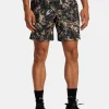 YOGGER STRETCH 17" ATHLETIC SHORTS