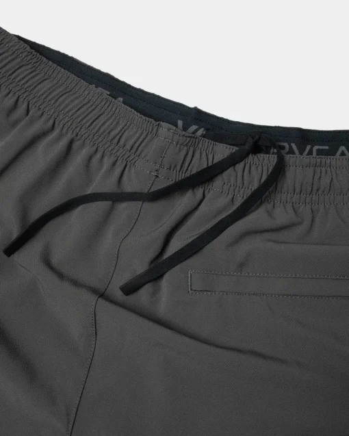 YOGGER STRETCH 17" ATHLETIC SHORTS