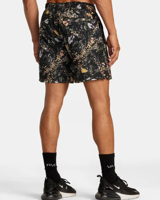 YOGGER STRETCH 17" ATHLETIC SHORTS