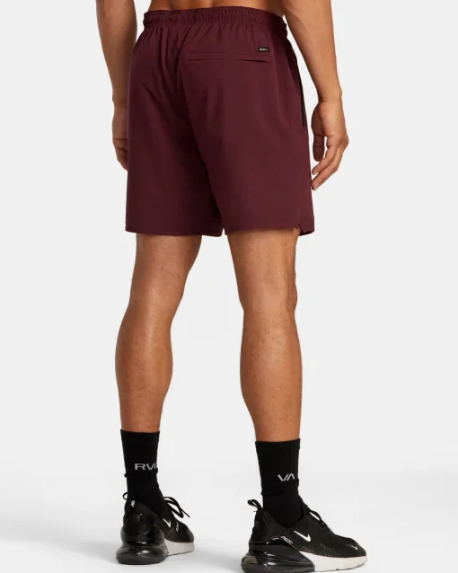 YOGGER STRETCH 17" ATHLETIC SHORTS