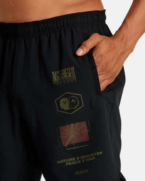 YOGGER STRETCH 17" ATHLETIC SHORTS