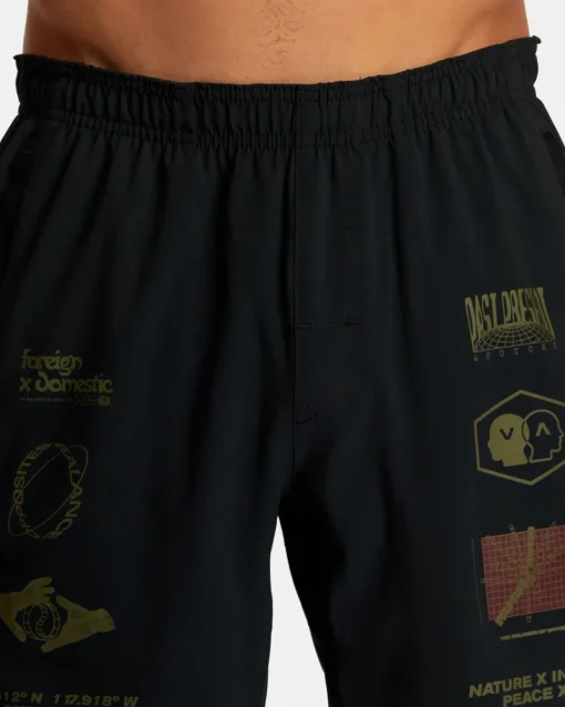YOGGER STRETCH 17" ATHLETIC SHORTS