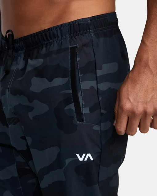 YOGGER TRACK PANTS II