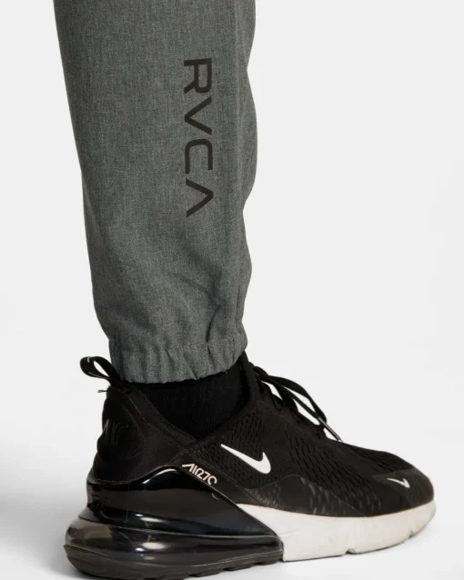 YOGGER TRACK PANTS II