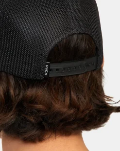 ALL THE WAY TECH TRUCKER HAT