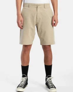 BALANCE HYBRID 20" SHORTS