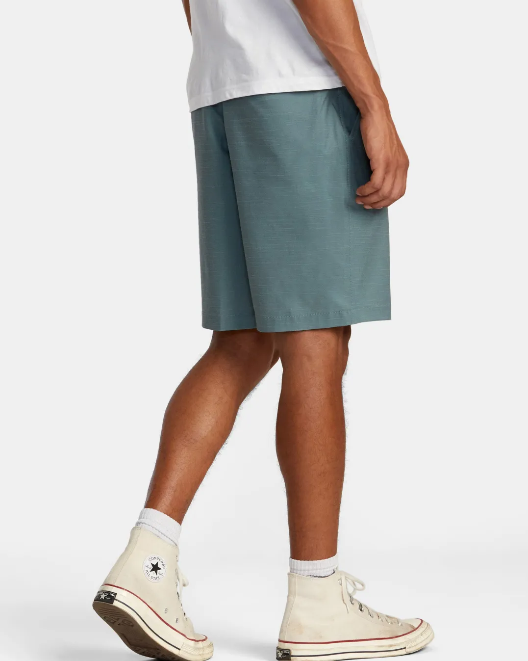 BALANCE HYBRID 20" SHORTS