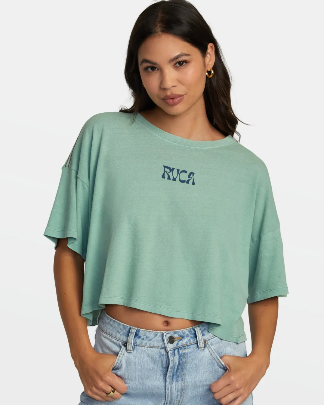 BOYFRIEND CROPPED TEE