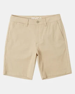 BOYS BACK IN HYBRID 19" SHORTS