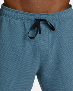 C-ABLE WAFFLE KNIT SHORTS