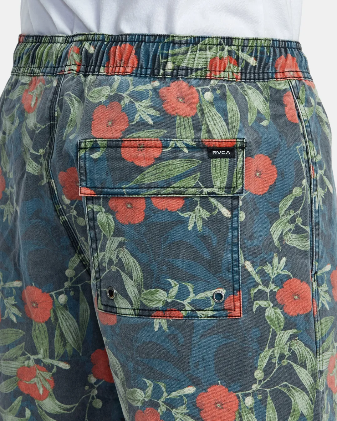 ESCAPE PRINT 17" SHORTS