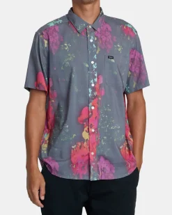 LOVE BOMB SHORT SLEEVE SHIRT