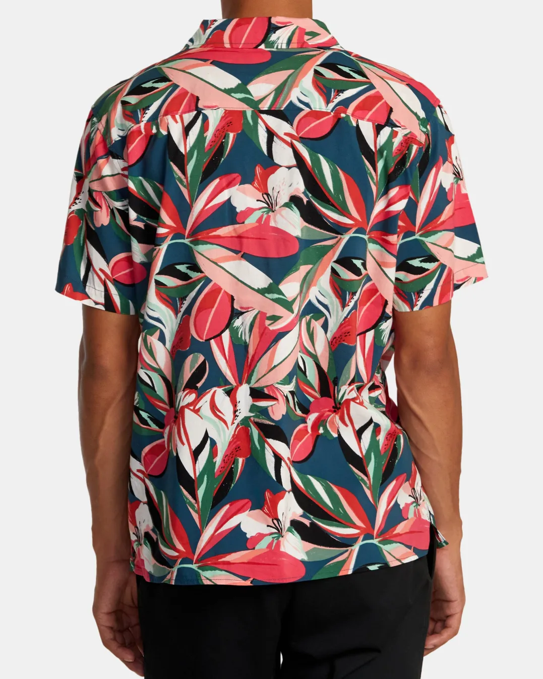 RESORT SHORT SLEEVE SHIRT