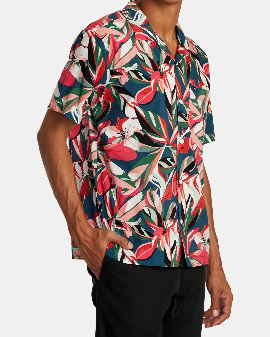 RESORT SHORT SLEEVE SHIRT