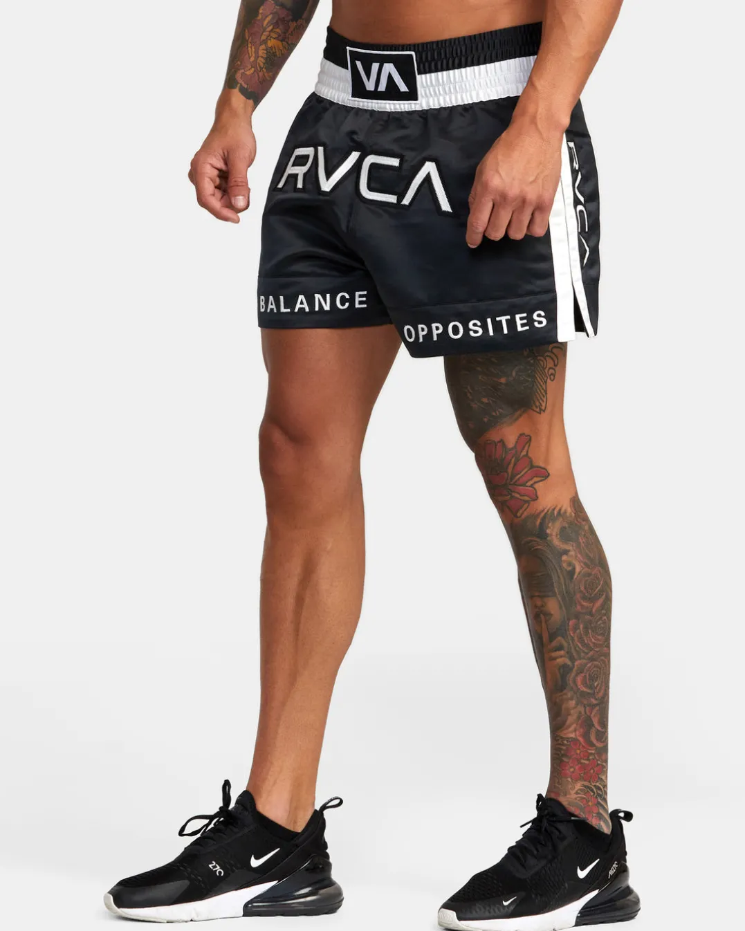RVCA 15" MUAY THAI BOXING SHORTS