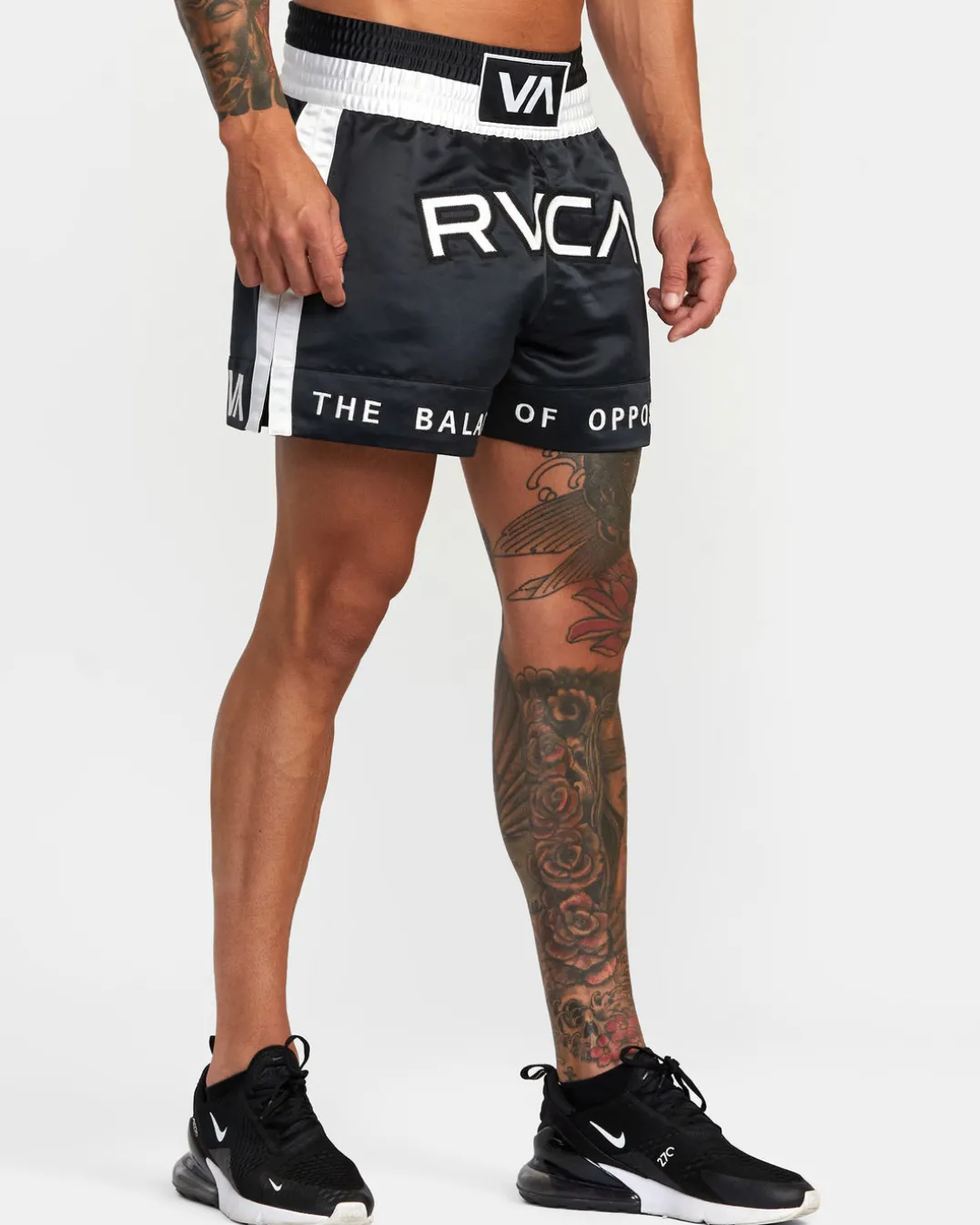 RVCA 15" MUAY THAI BOXING SHORTS