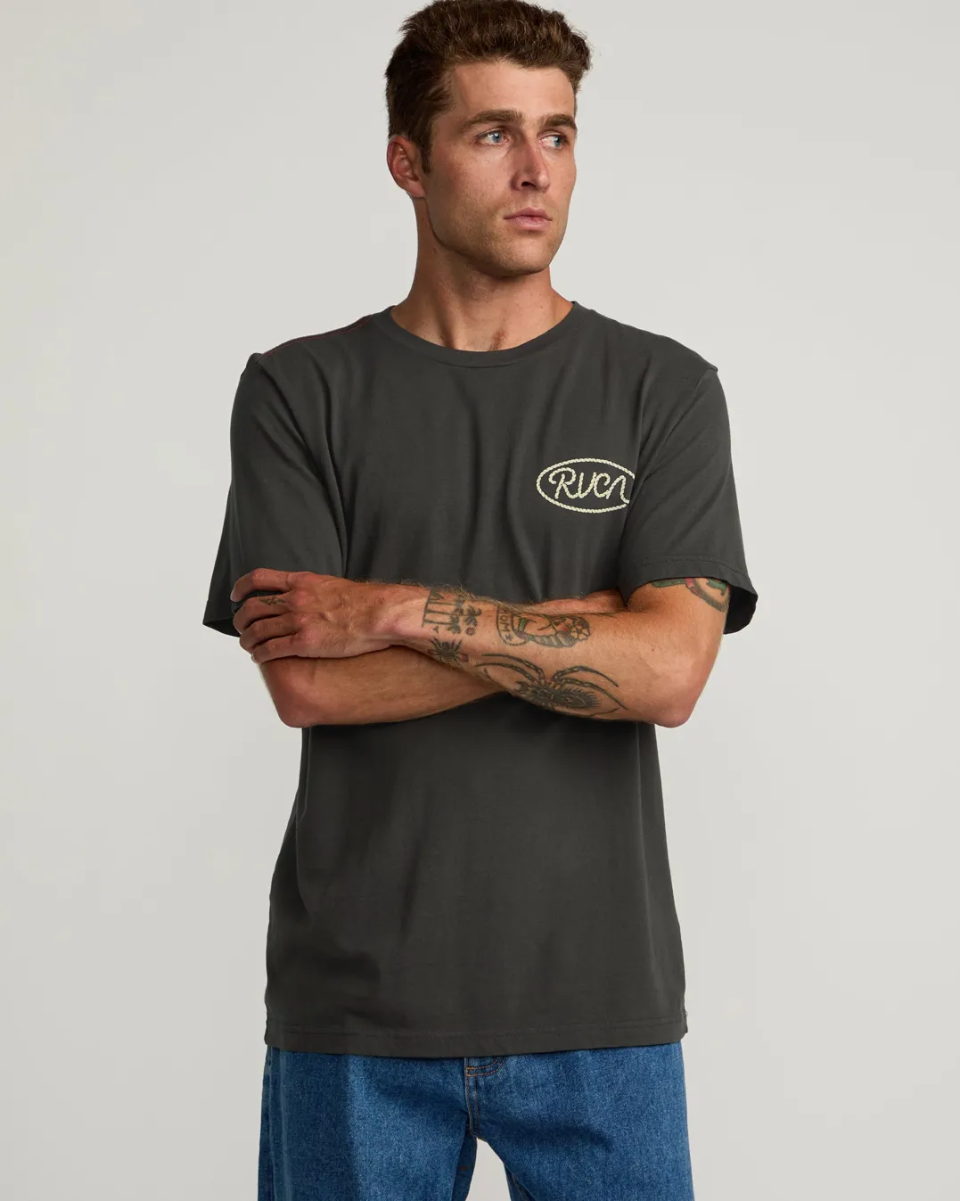 RVCA LASSO TEE