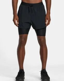 RVCA RUNNER 2-IN-1 SHORTS