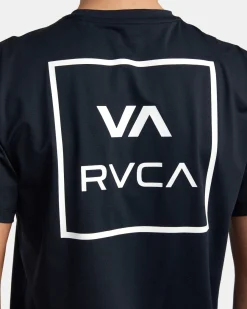 RVCA SHORT SLEEVE RASHGUARD