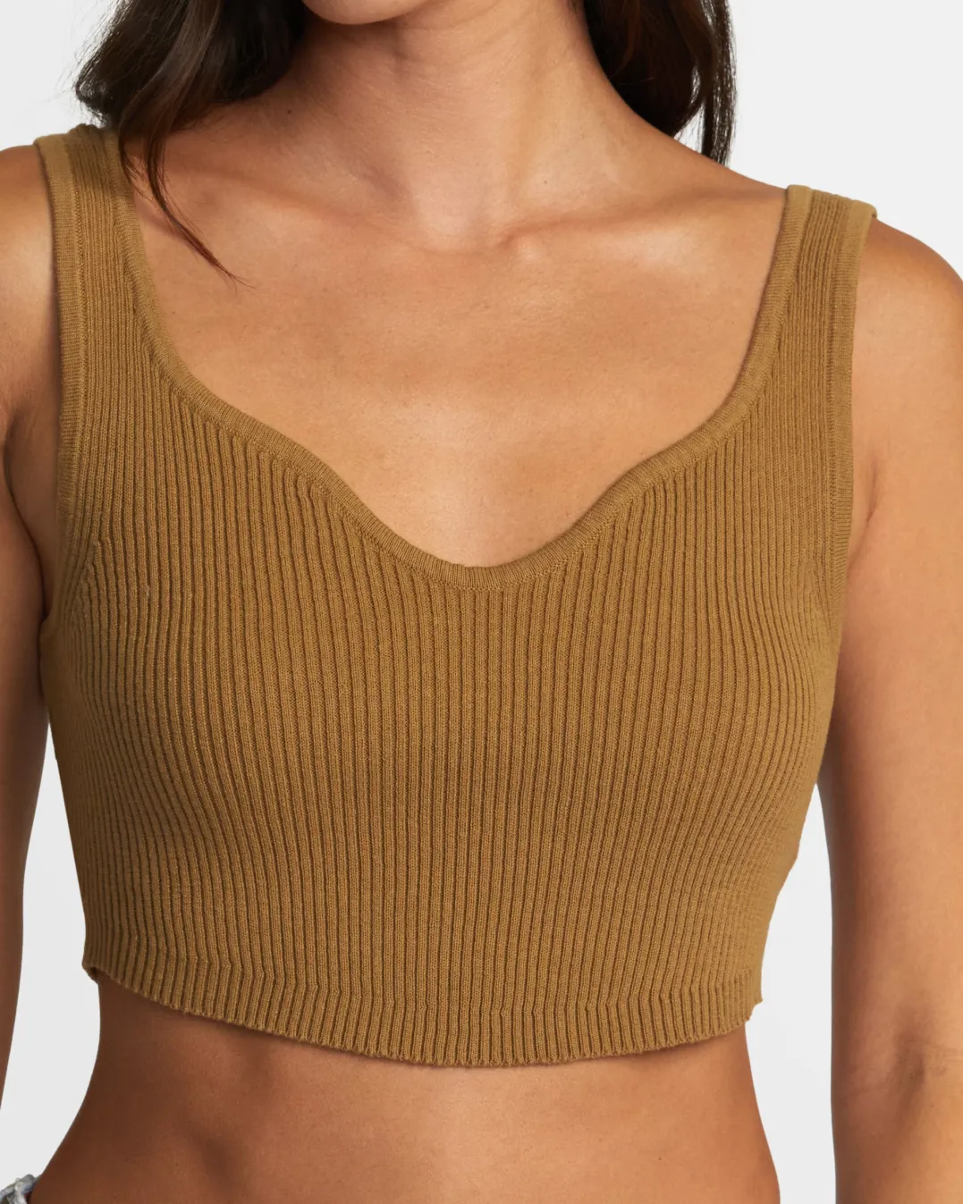 SELECTS ROUNDABOUT SWEATER TANK V-NECK SWEATER