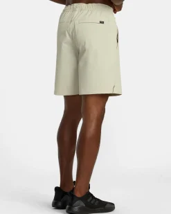 SPECTRUM TECH SHORT UTILITY SHORTS