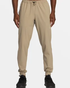 SPECTRUM TECH SLIM FIT PANTS