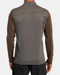 SPORT VENT HALF-ZIP PULLOVER