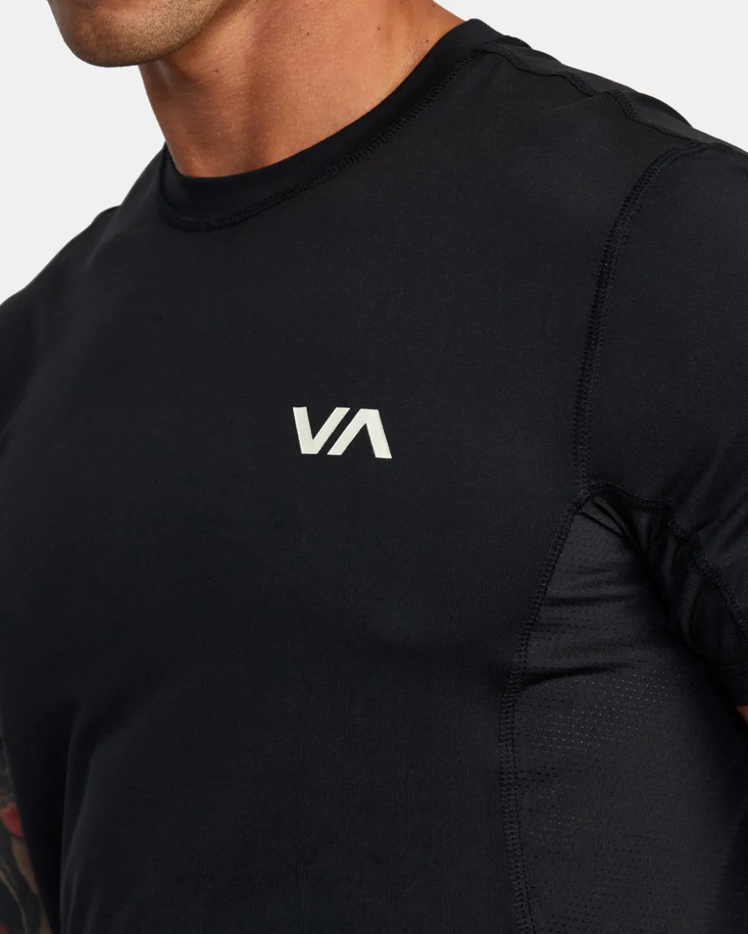 SPORT VENT PERFORMANCE TEE