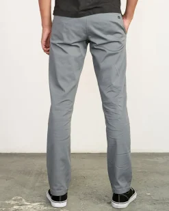 THE WEEKEND STRETCH STRAIGHT FIT PANTS