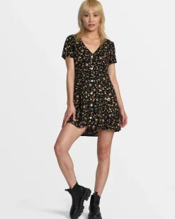 UNDERSTATED MINI DRESS