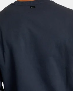 VA ESSENTIAL SWEATSHIRT