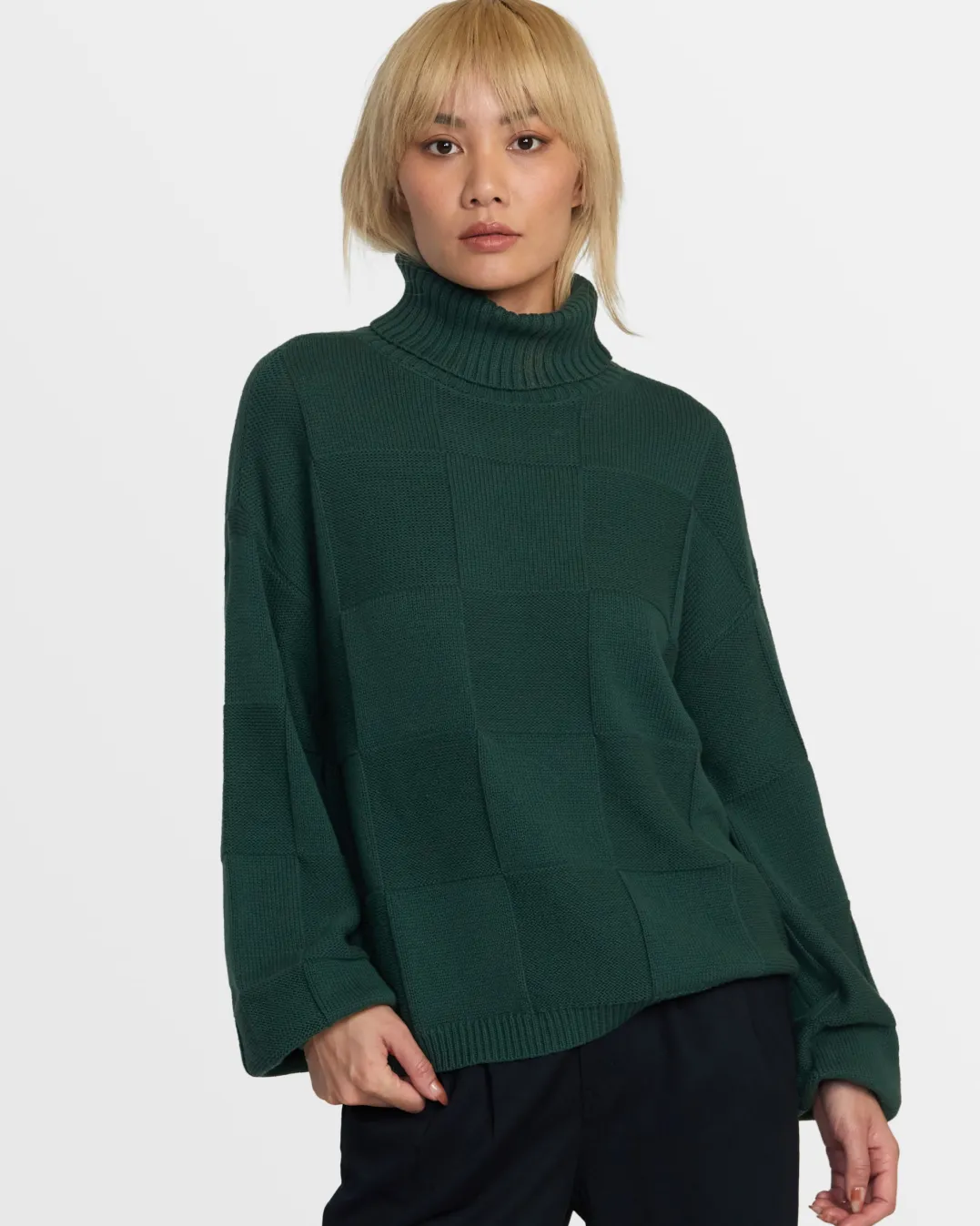VINEYARD TURTLENECK SWEATER